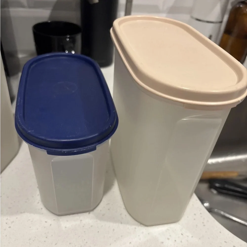 Tupperware Oval Modular Mates With Easy Pour Spout Lids SZ 2,3,4,5 Bundle set
